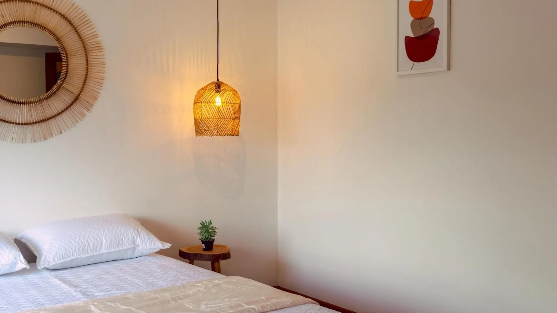 Habitacion Comfortable Bano Compartido Poblado-B13 Medellín